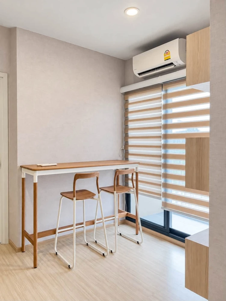 For Rent: Plum Condo Pinklao – Corner unit, 2 bedrooms, 2 bathrooms. Fully furnished and equipped with appliances; ready for immediate move-in.