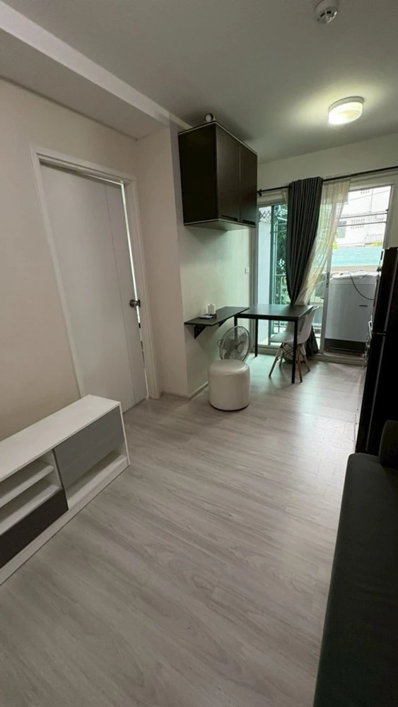Plum Condo Ram 60 Interchange for rent, 2nd floor, nice room, fully furnished, reserve now.