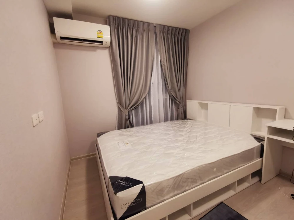 Plum Condo Ram 60 Interchange for rent. Good unit, not next to the garbage room, pleasant atmosphere, convenient access to the city.