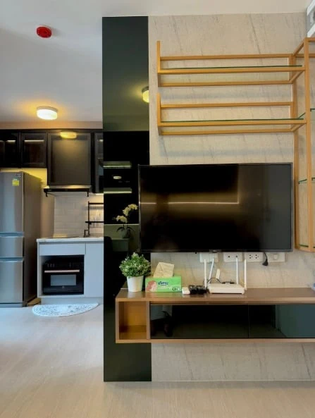Plum Condo Ram 60 Interchange for rent, beautifully decorated room, excellent built-in furniture, beautiful view, reserve now!