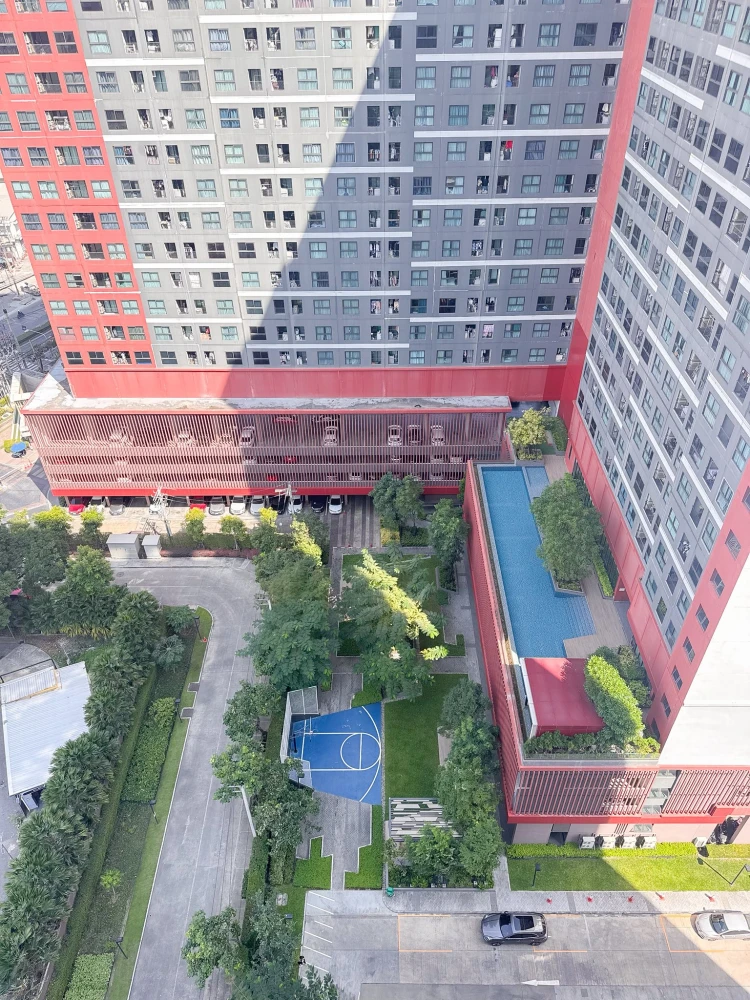 Plum Condo Ramkhamheng Station for rent, ready to move in, complete amenities, good price, reserve now!