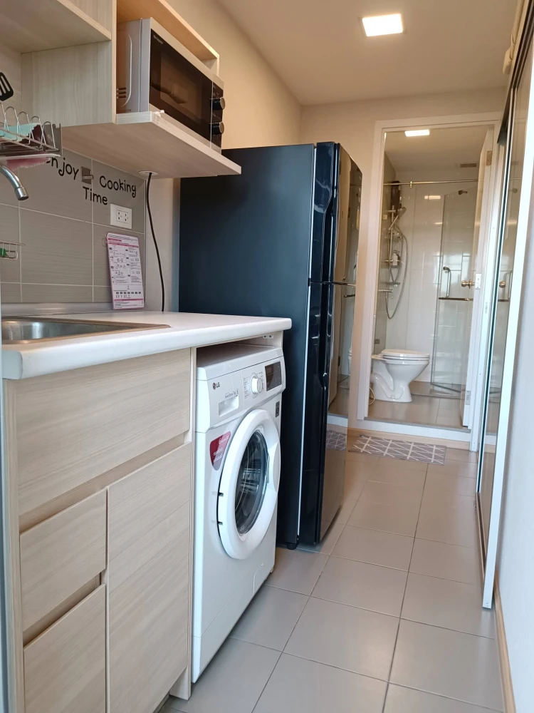 For Rent: Plum Condo Rangsit Alive 1, 5th floor. Fully furnished and inviting—book now if interested.
