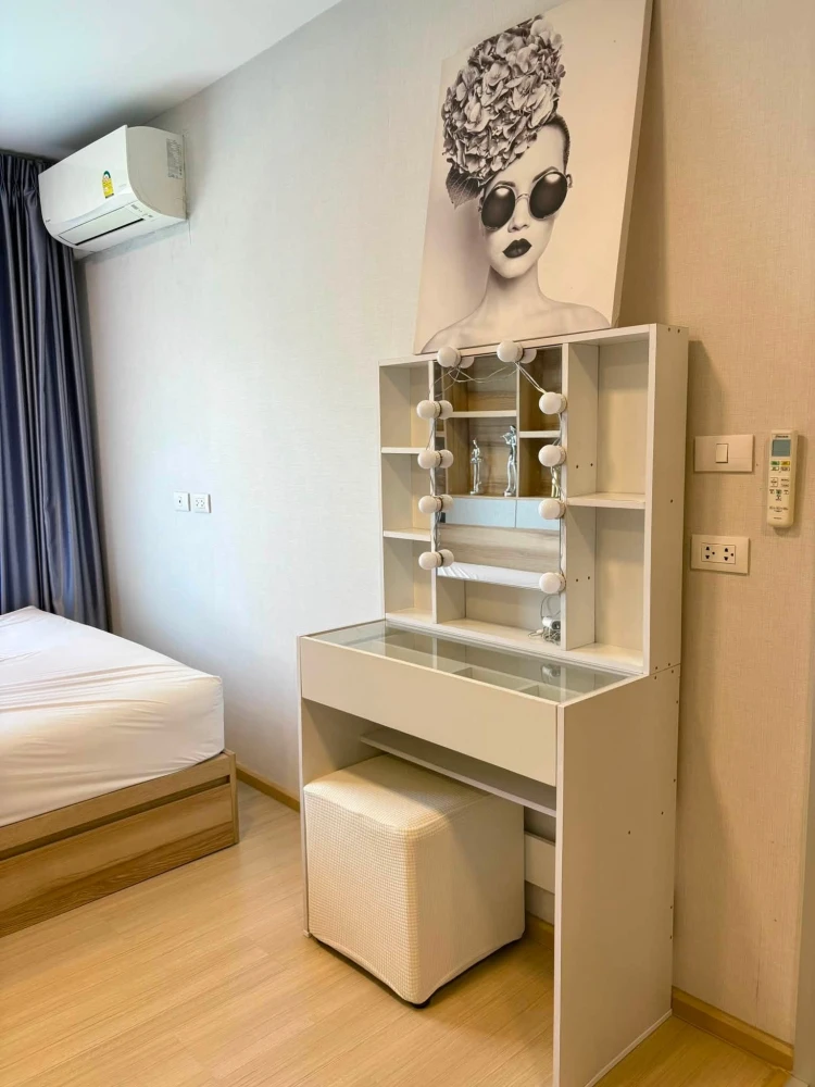 Plum Condo Rangsit Alive for rent. One room with separate, well-defined zones. Amazing price! Book now, don't miss out!