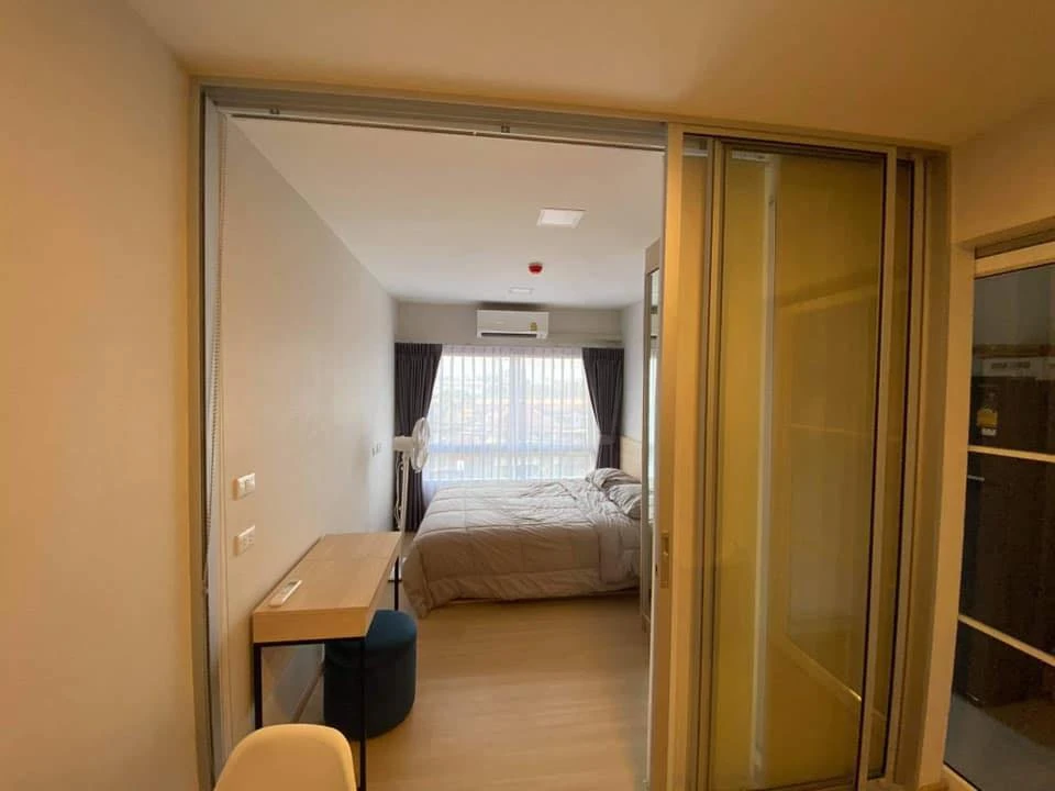 For rent: Plum Condo Rangsit Alive 2, 4th floor, fully furnished room, ready to move in, reserve now, don't wait.