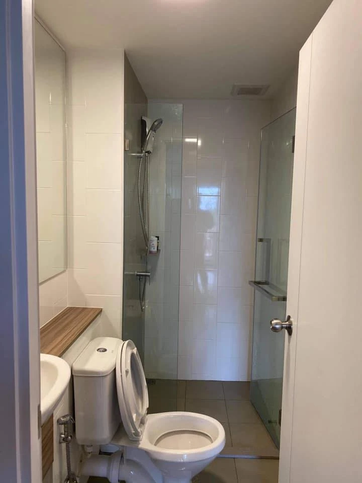 For rent: Plum Condo Rangsit Alive 2, 4th floor, fully furnished room, ready to move in, reserve now, don't wait.