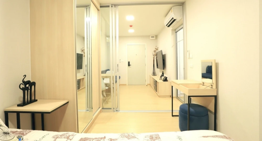 Plum Condo Rangsit Alive 2, 5th floor, fully furnished unit for rent. Ready to move in. Book now!