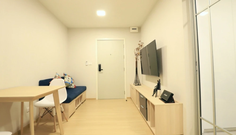 Plum Condo Rangsit Alive 2, 5th floor, fully furnished unit for rent. Ready to move in. Book now!