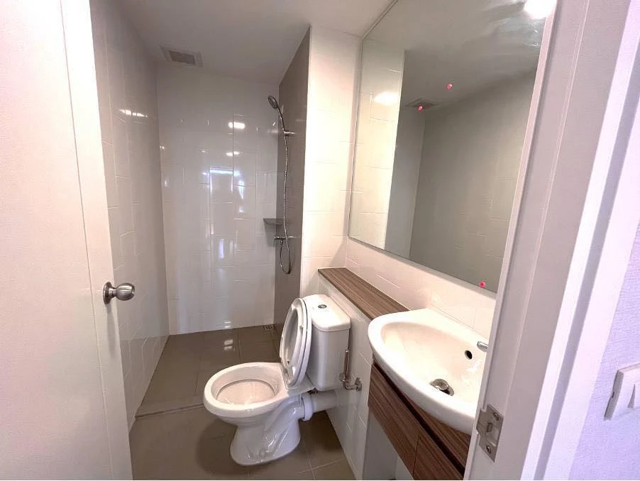 Plum Condo Rangsit Alive 2 for rent, 2 rooms separated well, great price, hurry and reserve now, don't miss out!