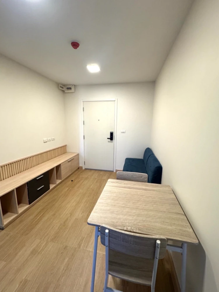 Plum Condo Rangsit Alive 2 for rent, 2nd floor, great location, convenient transportation, fully furnished. Book now!