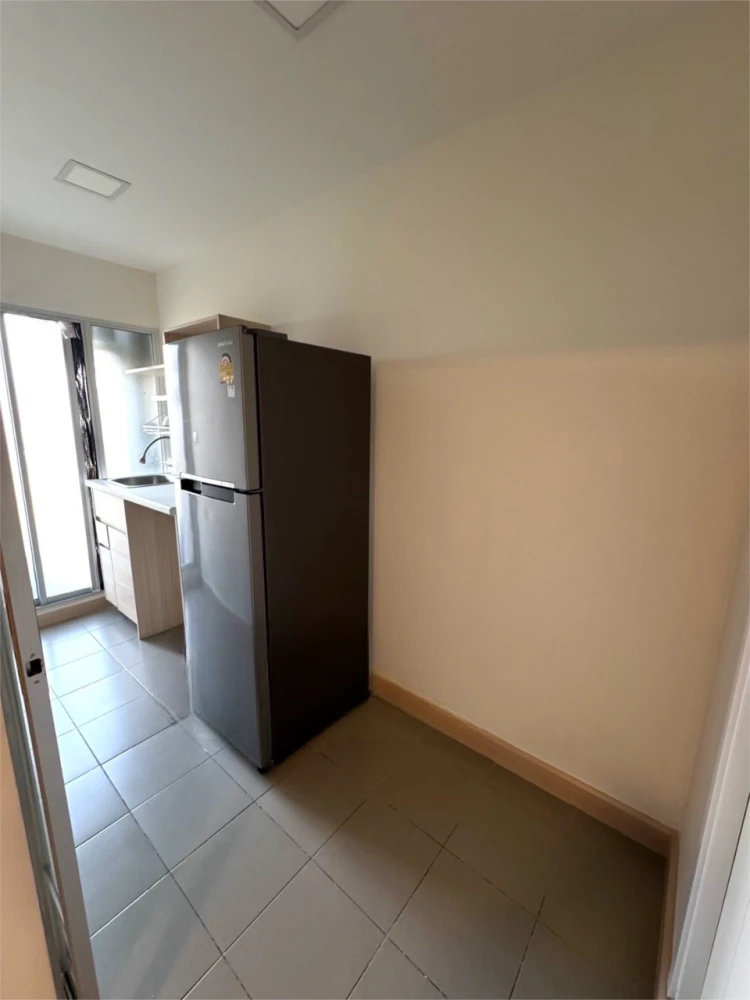 Plum Condo Rangsit Alive 2 for rent, 2nd floor, great location, convenient transportation, fully furnished. Book now!