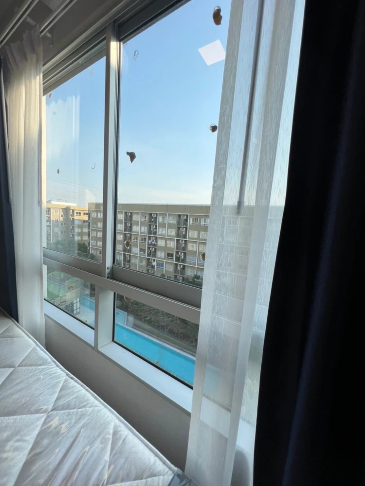 Plum Condo Rangsit Alive 2 for rent, corner room with privacy, comes fully furnished, just bring your bags and move in!