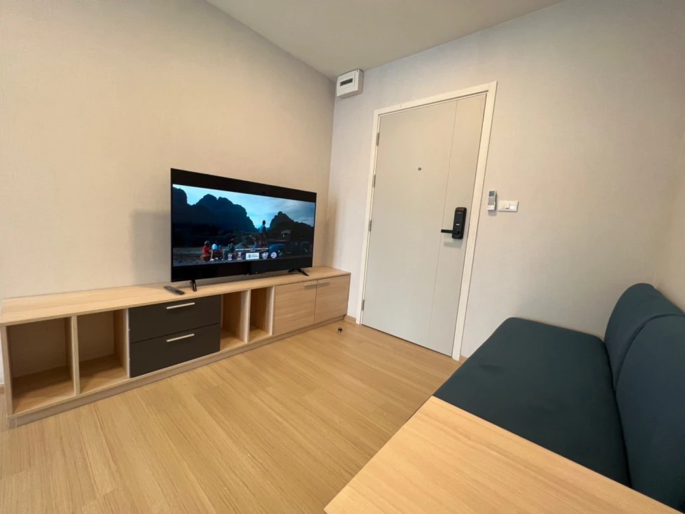 Plum Condo Rangsit Alive 2 for rent, corner room with privacy, comes fully furnished, just bring your bags and move in!