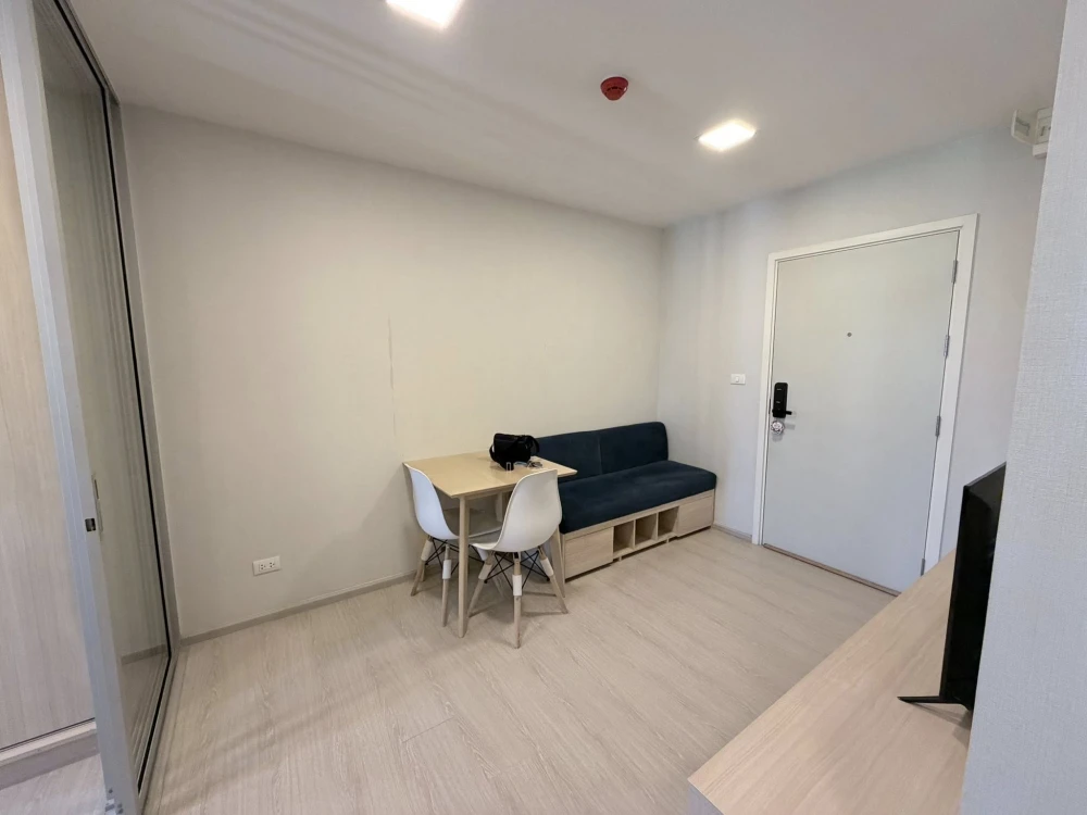 Plum Condo Rangsit Alive 2 for rent. Fully furnished and ready to move in. Book now! Don't miss out!