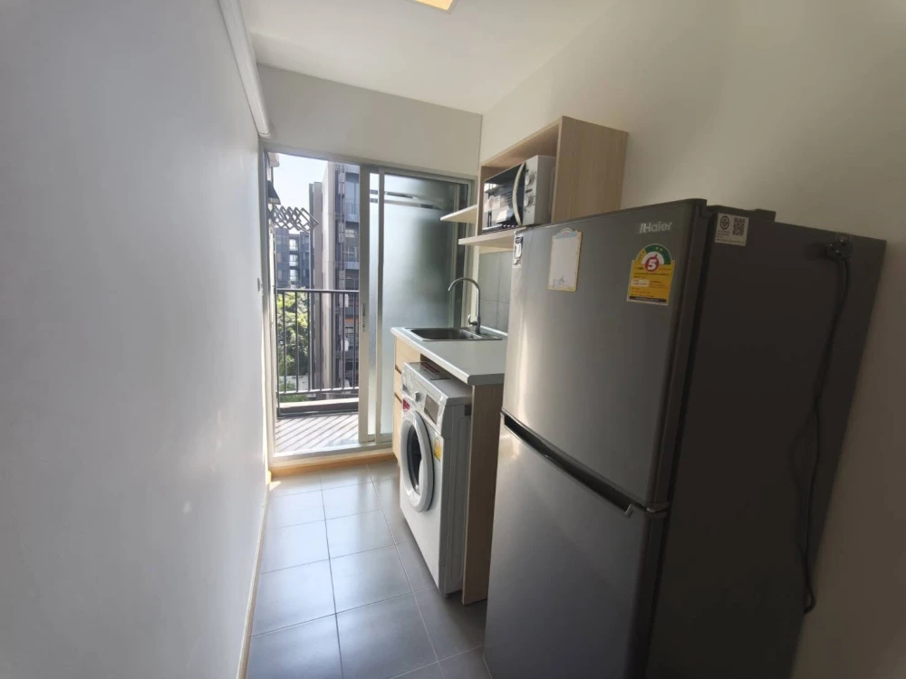 Plum Condo Rangsit Fresh for rent, 6th floor, fully furnished, ready to move in. Book now!