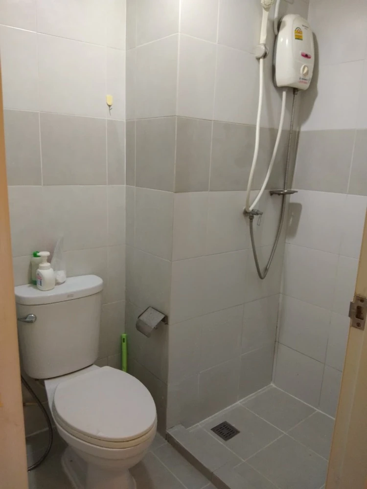 Plum Condo Samakkhi for rent, 2nd floor. Nice, fully furnished. Book now! Hurry!