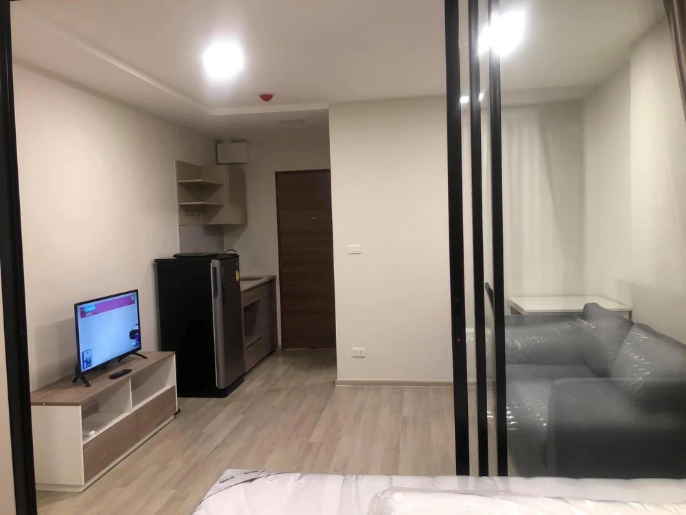 For rent: Plum Condo Saphanmai Station, 5th floor, fully furnished room, ready to move in. Interested? Hurry and reserve now! Urgent!
