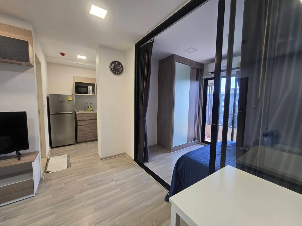 Plum Condo Saphanmai Station for rent. Spacious room with plenty of usable space, fully furnished. Just bring your bags and move in!
