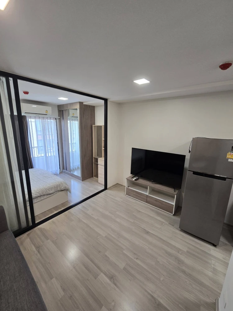 Plum Condo Saphanmai for rent. Nice room, fully furnished + complete appliances. Book now! Affordable price.