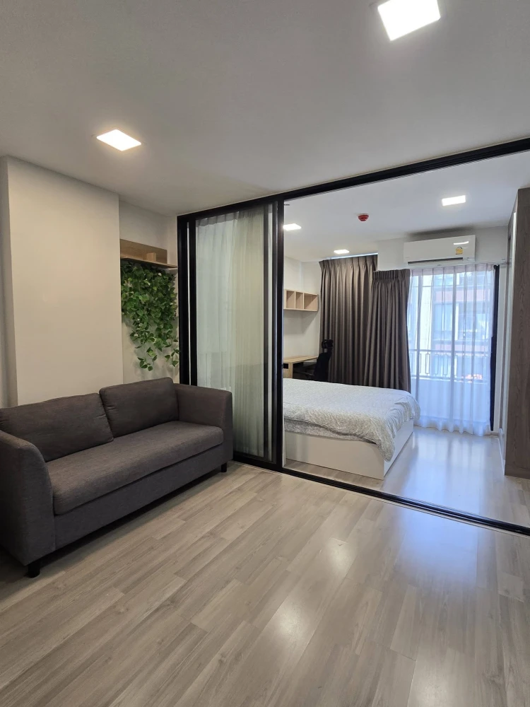 Plum Condo Saphanmai for rent. Nice room, fully furnished + complete appliances. Book now! Affordable price.