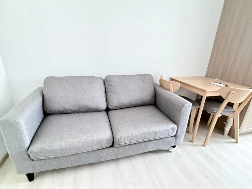 For Rent: Plum Condo Sukhumvit 62, 4th floor, 24 sq.m. Fully furnished and equipped with all appliances—a highly desirable unit.