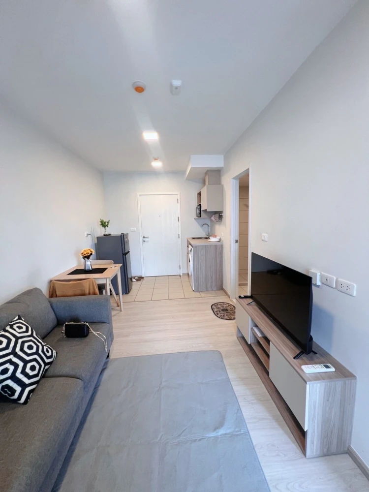 For rent Plum condo sukhumvit 62, 2 rooms ready to move in, furniture, electrical appliances included, book now before you miss out++