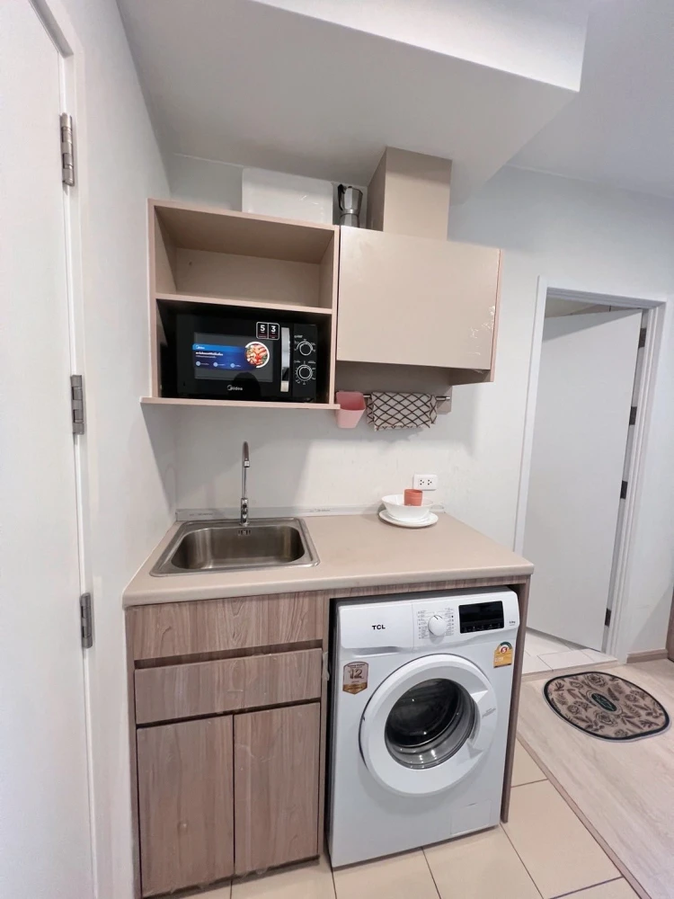 For rent Plum condo sukhumvit 62, 2 rooms ready to move in, furniture, electrical appliances included, book now before you miss out++
