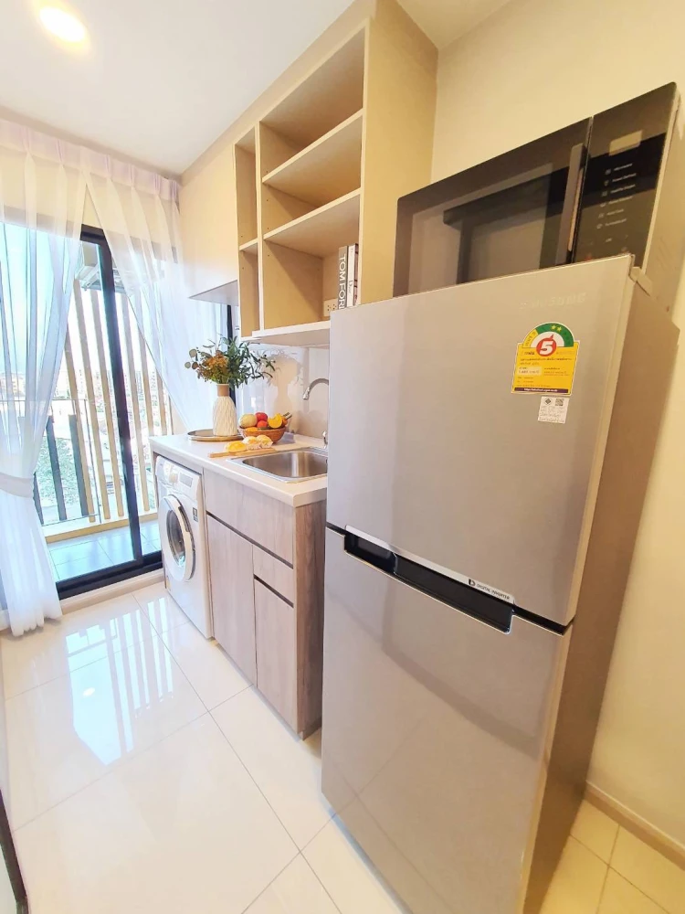 Plum Condo Sukhumvit 97.1 for rent, 8th floor. Beautiful and comfortable unit, fully furnished. Book now!