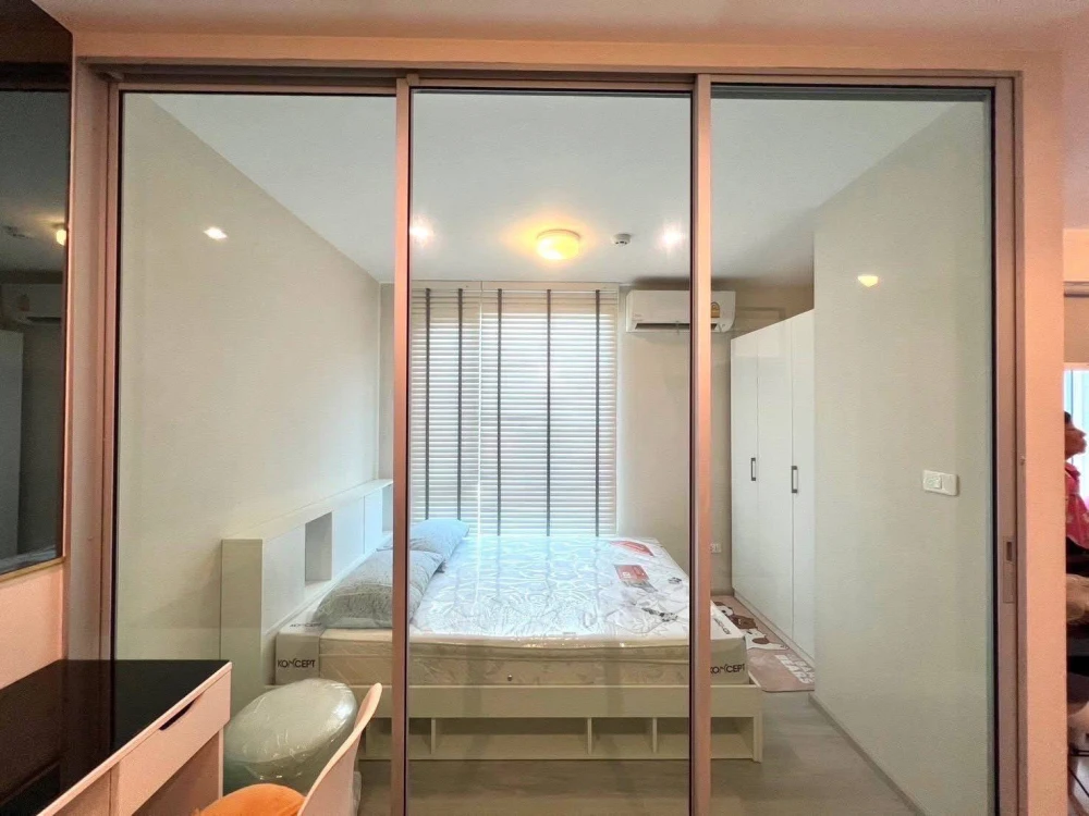 For rent Plum Ramkamhaeng 60 Interchange, 7th floor room, glass partition, well-proportioned, ready to move in, hurry, only one room left!