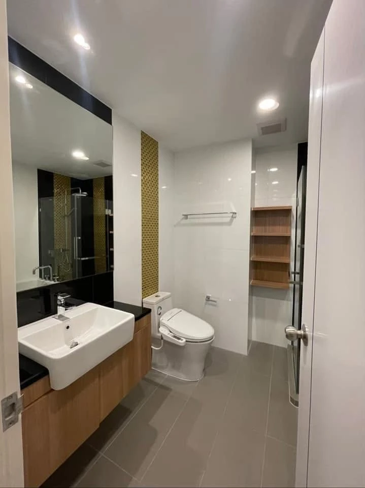 Plus Condominium Sriracha for rent, 6th floor unit, garden view, great location, convenient transportation. Book now!