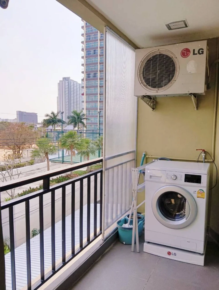 For rent Porch Land 2 Jomtien Resort, size 75 sq m., 4th floor, with quality furniture, don't miss it.