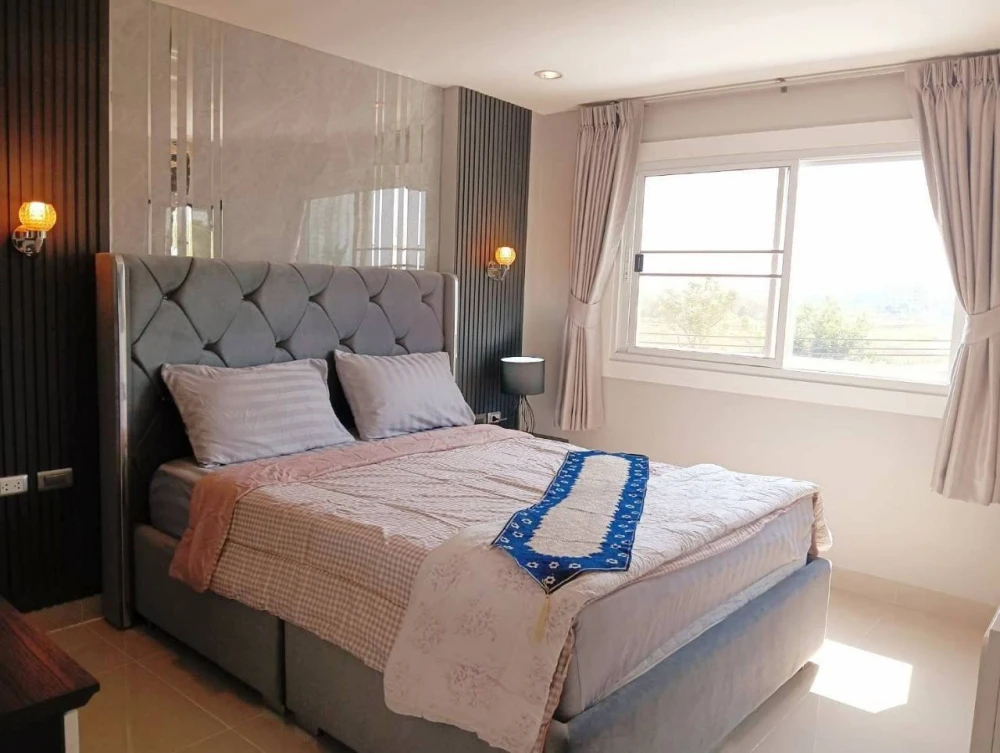 For rent Porch Land 2 Jomtien Resort, size 75 sq m., 4th floor, with quality furniture, don't miss it.