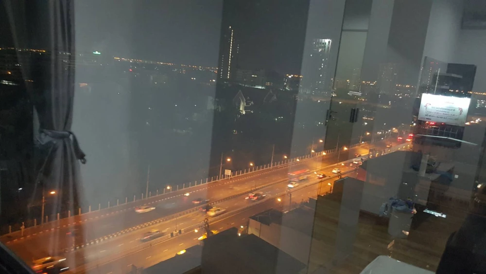 Premio Vetro Kaset, 11th floor, fully furnished unit for rent. Book now, don't wait!