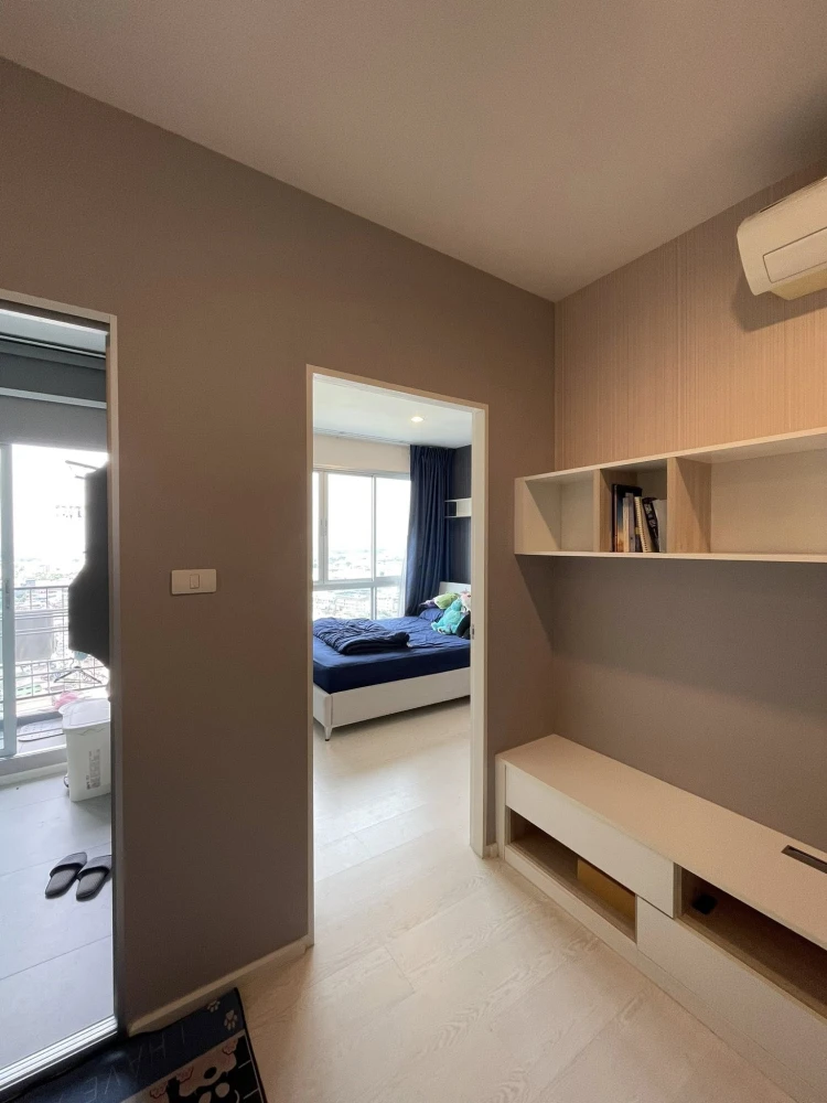 For rent: Prodigy Phetkasem 62, Building B, 20th floor. Fully furnished. Ready to move in.