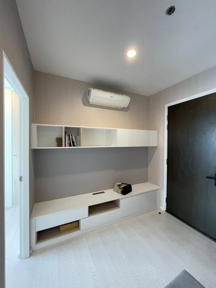 For rent: Prodigy Phetkasem 62, Building B, 20th floor. Fully furnished. Ready to move in.