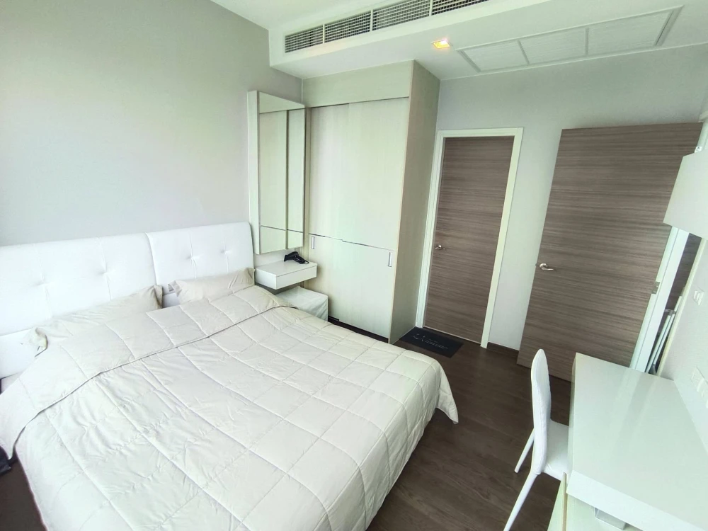 ให้เช่า Q Asoke ห้องกว้างขวาง พื้นที่ใช้สอยเยอะมาก เฟอร์นิเจอร์ + เครื่องใช้ไฟฟ้าครบ รีบจับจองเลยจ้า images
