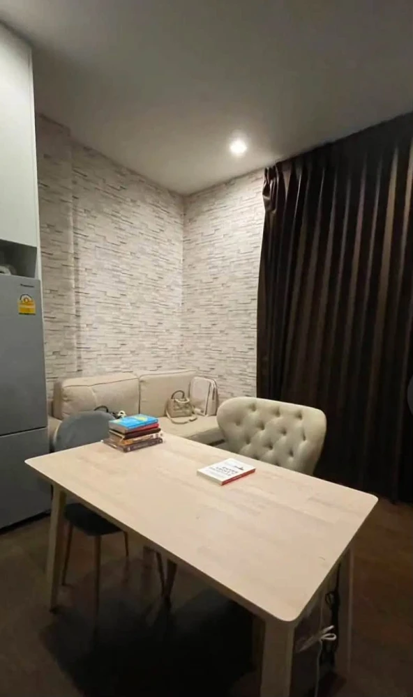 For rent: Q Asoke condo. Spacious living area, fully furnished. What are you waiting for?
