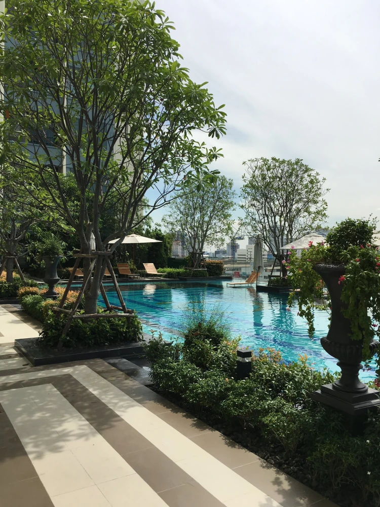 For rent: Q Asoke, ready to move in, high floor, fully furnished, book now!!!