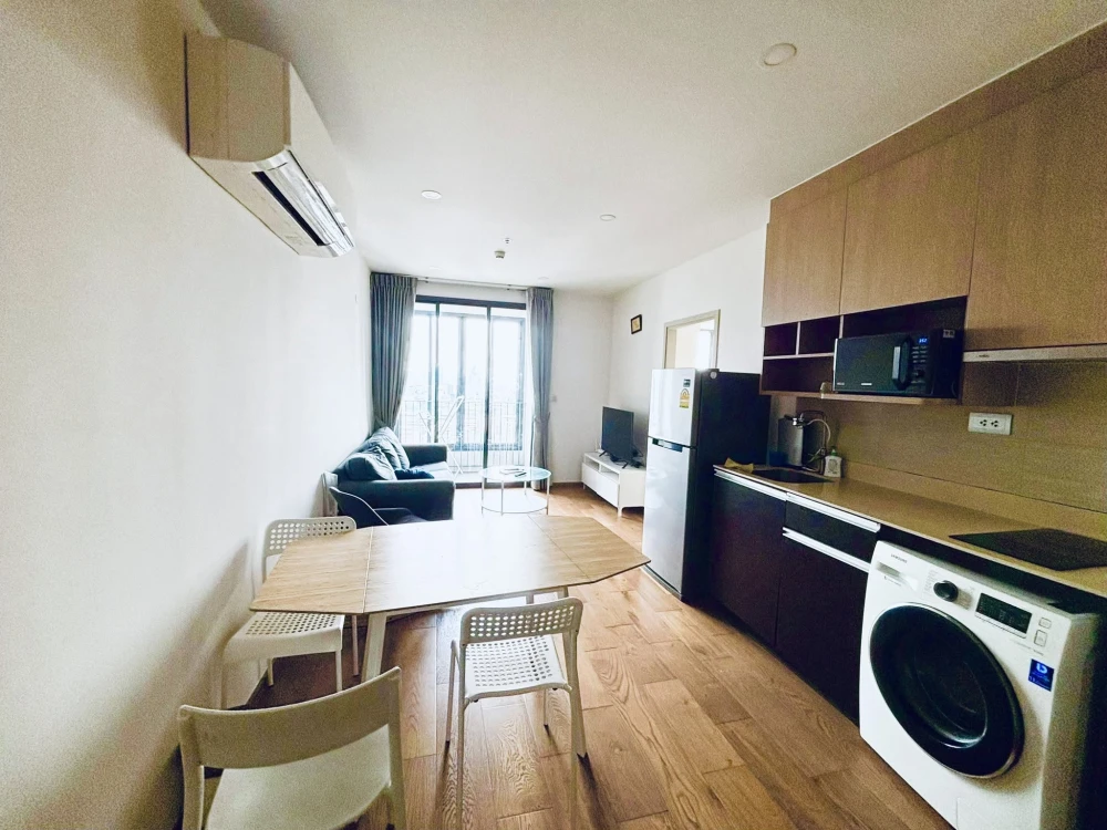For Rent: Q Chidlom – 2 bedrooms, 2 bathrooms, featuring a stunning 180-degree panoramic view; fully furnished and ready to move in. images