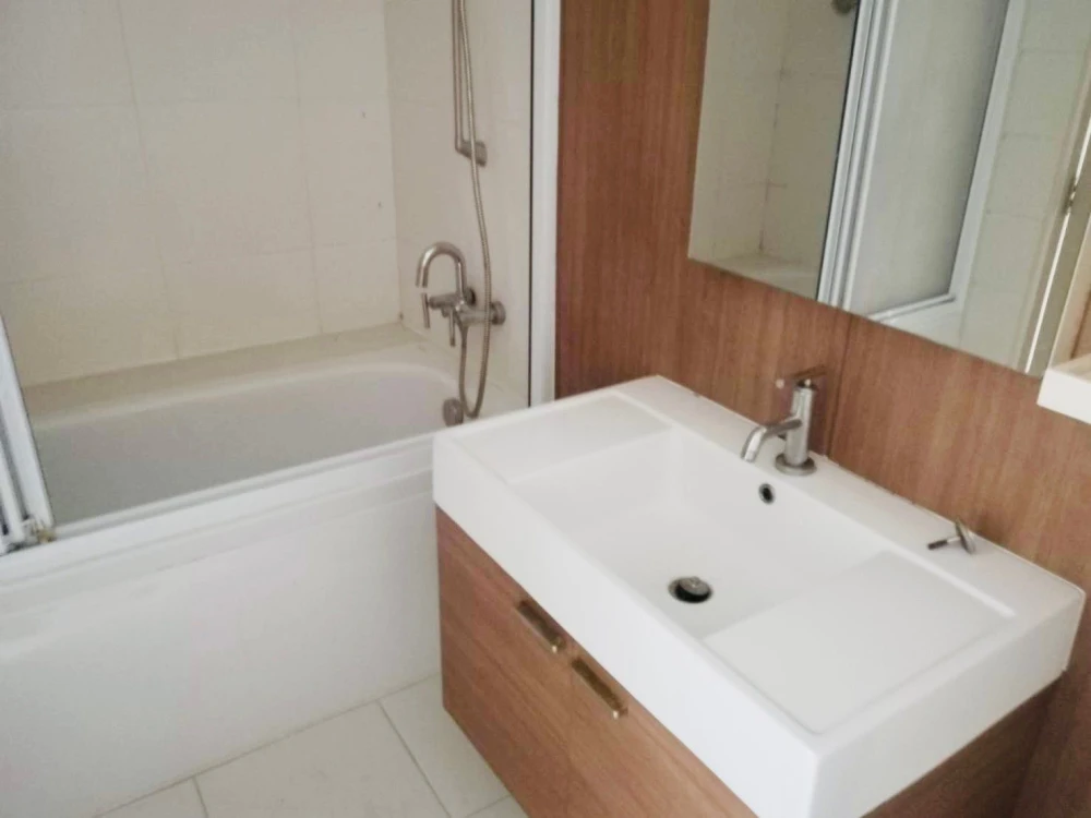 Q House Condo Sathorn for rent. Spacious rooms with ample living space. Book yours today! Don't wait!
