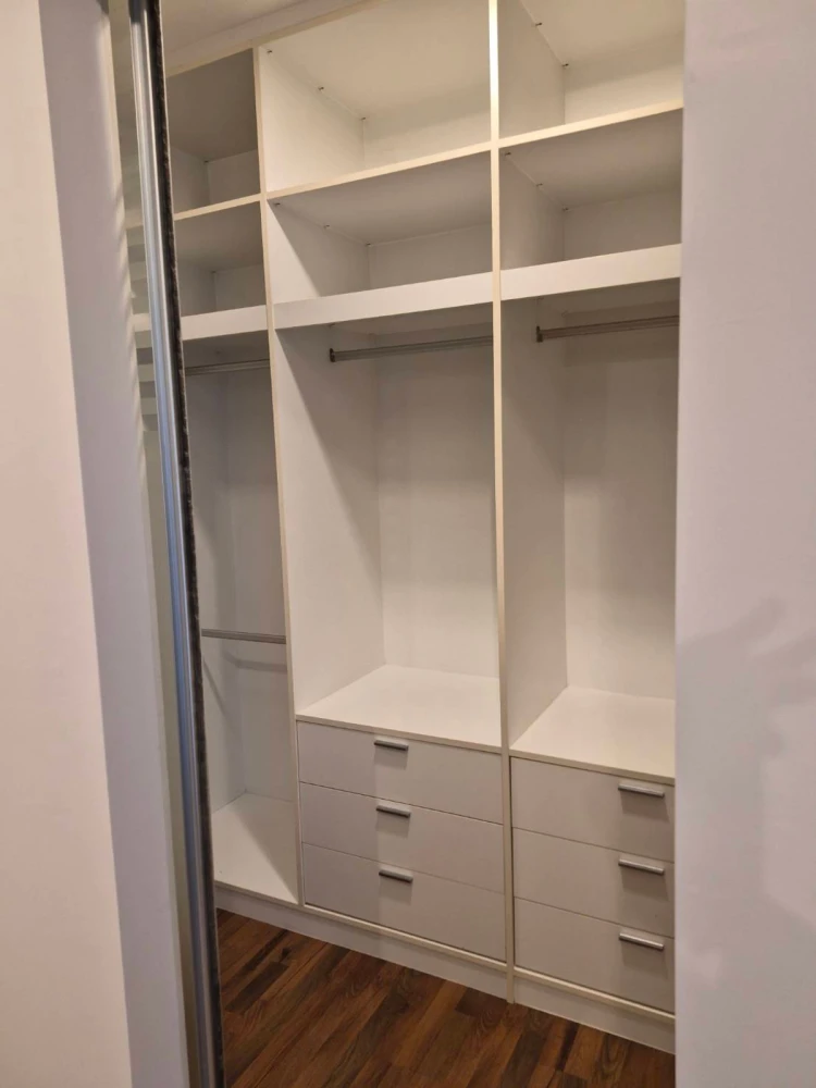 Q.House Condo Sathorn for rent. Nice room, fully furnished. Book now!