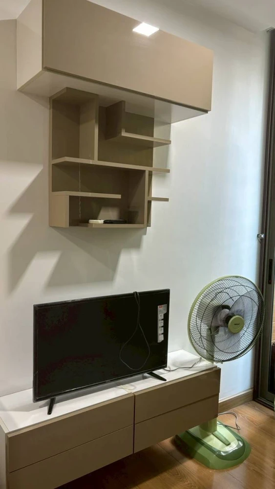 Quad Sathon apartment for rent. Fully furnished, just bring your belongings and move in!