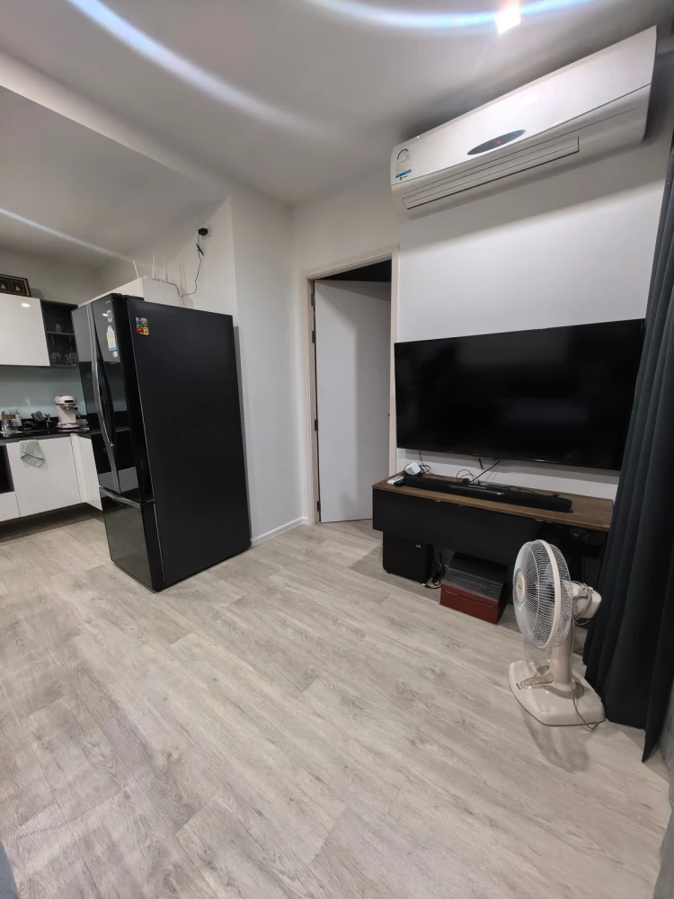 Quinn Ratchada 17, 5th floor, fully furnished condo for rent. Book now! (Hurry!)