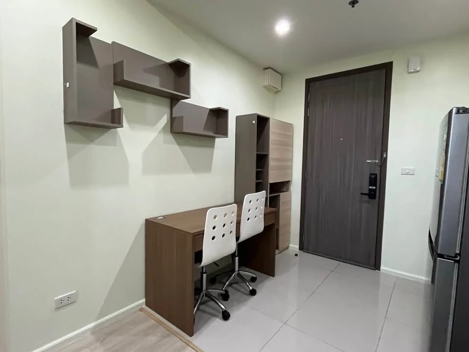 Quinn Ratchada 17 for rent, ready to move in, fully furnished, appliances included, reasonable price, come reserve now before you miss your chance.