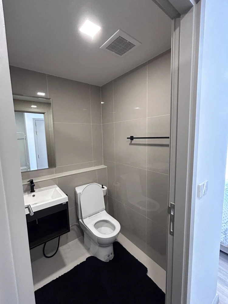 For rent: Quintara MHy’Den Pho Nimit, high floor, city view, bright and airy. Ideal for self-occupancy or working in the city. Don't miss out!