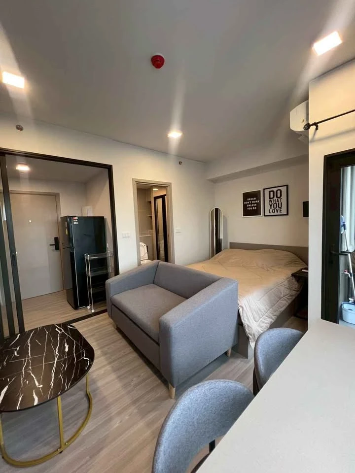 For rent: Quintara MHy’DEN Pho Nimit, studio room, 16th floor. High floor with stunning views at an affordable price. Convenient and fully equipped. B