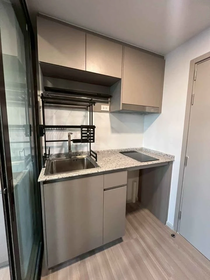 For rent: Quintara MHy’DEN Pho Nimit, studio room, 16th floor. High floor with stunning views at an affordable price. Convenient and fully equipped. B