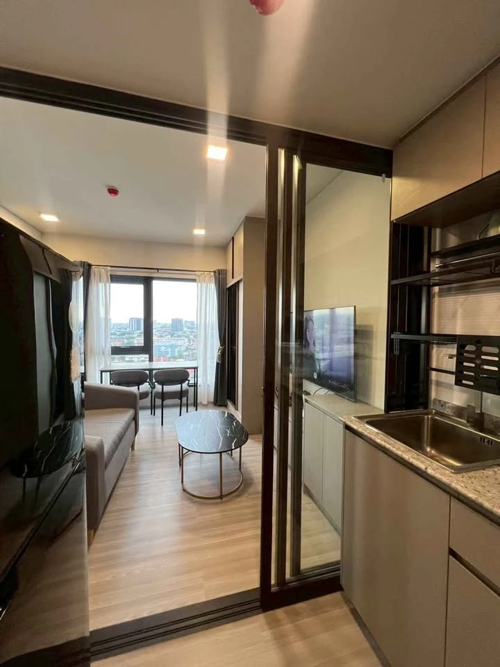 For rent: Quintara MHy’DEN Pho Nimit, studio room, 16th floor. High floor with stunning views at an affordable price. Convenient and fully equipped. B