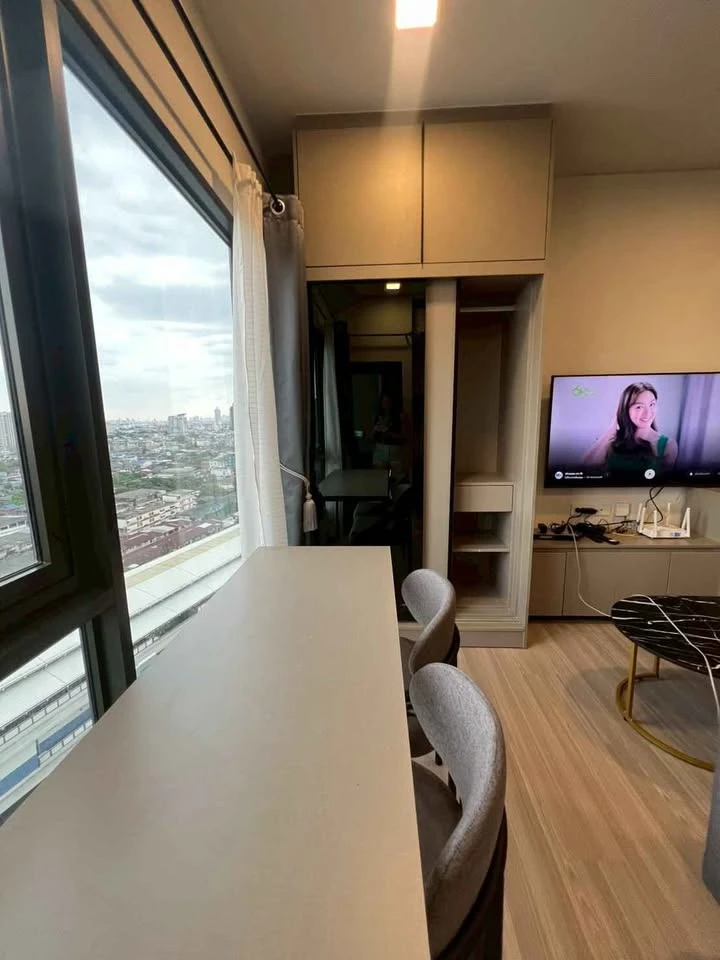 For rent: Quintara MHy’DEN Pho Nimit, studio room, 16th floor. High floor with stunning views at an affordable price. Convenient and fully equipped. B