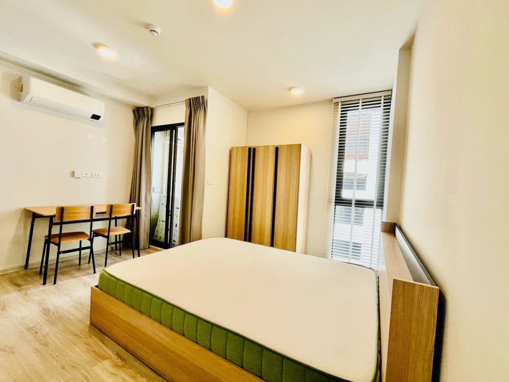 For rent: QUINTARA MHy'GEN RATCHADA - HUAI KHWANG, 5th floor, fully furnished, nice room, reserve now.