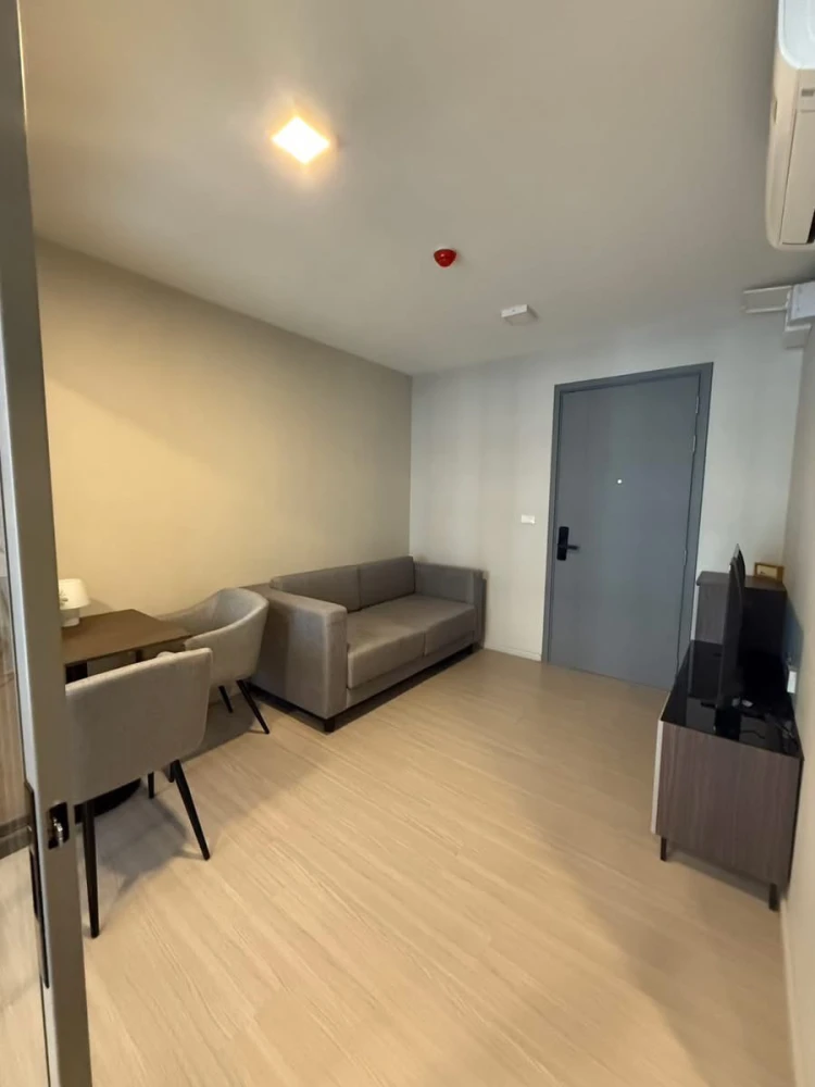 For rent: Quintara Phume – Sukhumvit 39, ready to move in, spacious and comfortable room, fully furnished, book now!